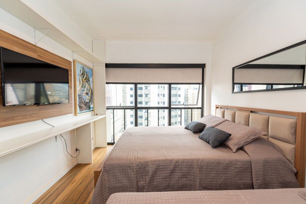 Metropolitan Flats 2