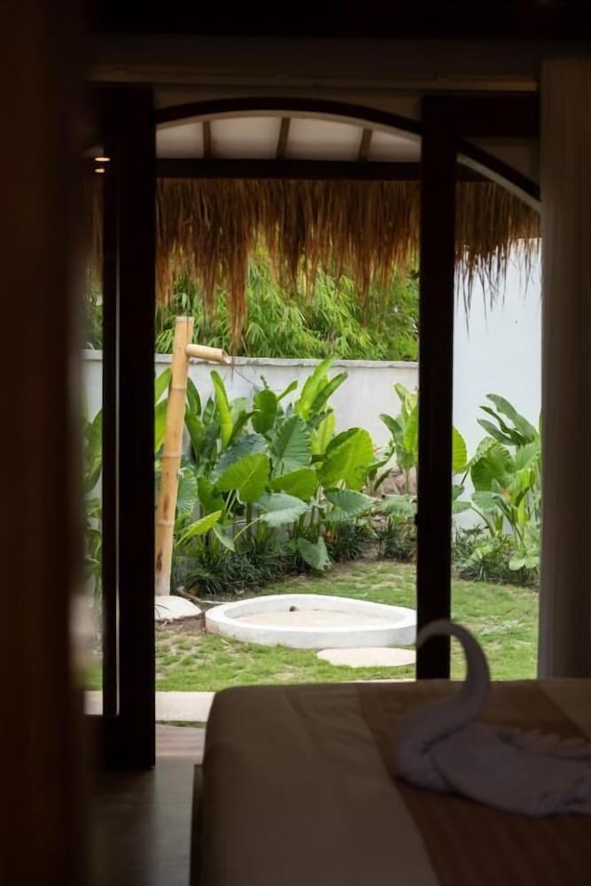 Roh Villas Kuta Lombok 2