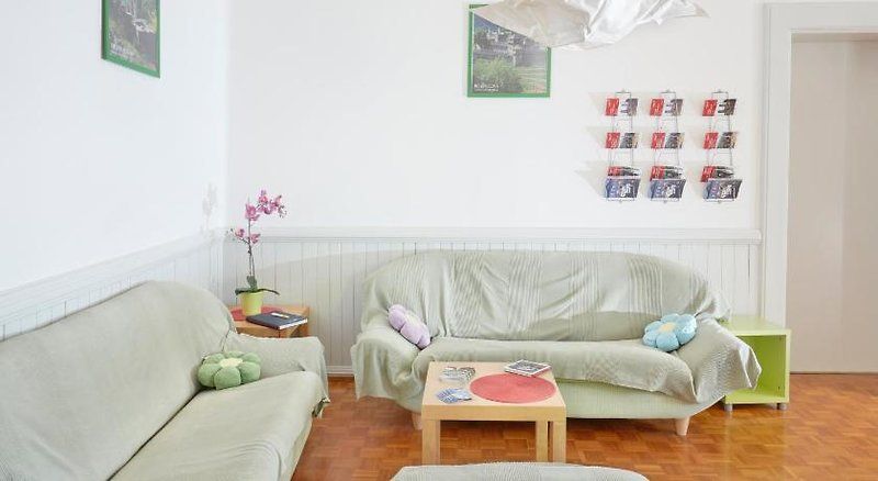 Ostello Montebello - Bellinzona Youth Hostel 2