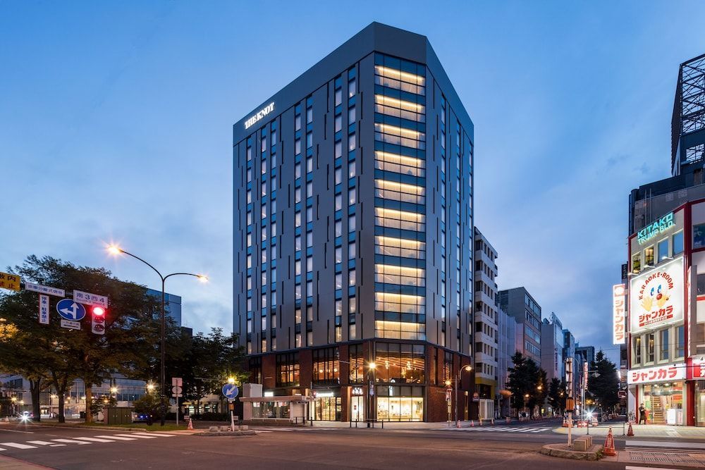 THE KNOT SAPPORO 1
