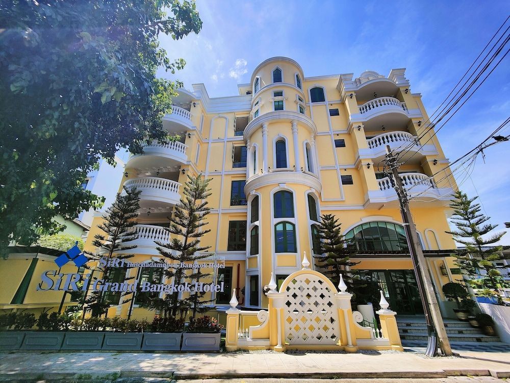 Siri Ratchadamnoen Bangkok Hotel 1