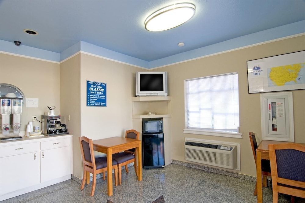 Americas Best Value Inn Downtown Houston 2