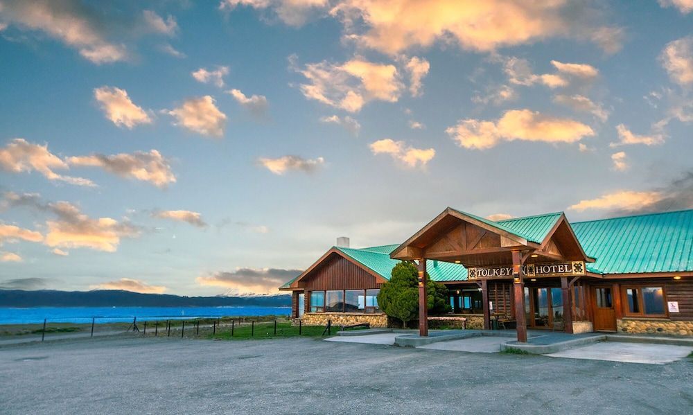 Tolkeyen Ushuaia Hotel 1