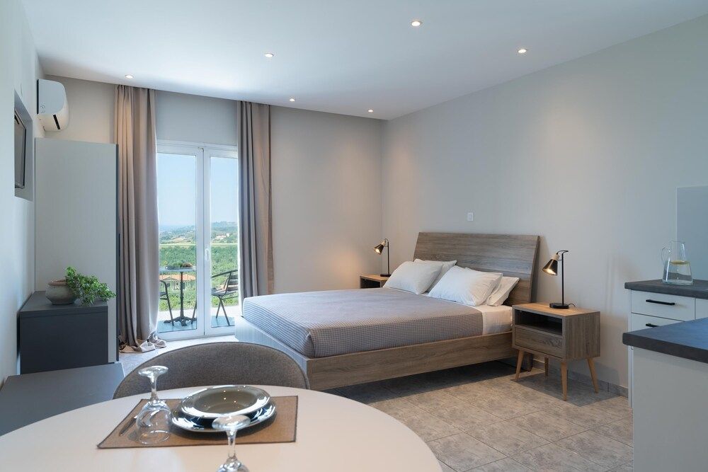 Captain's Apartments in Olive Grove 1