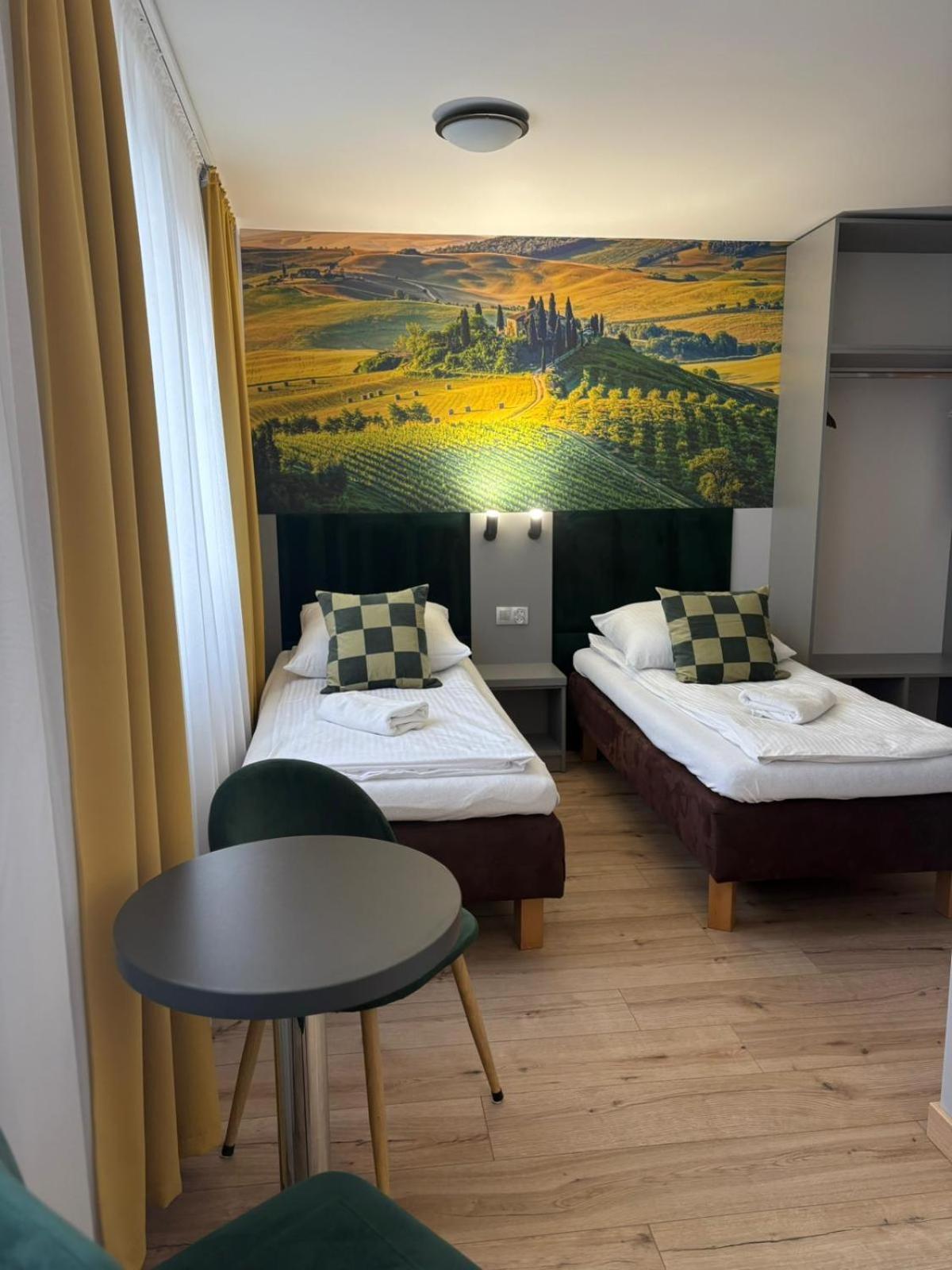 Hotel Pomorski 2