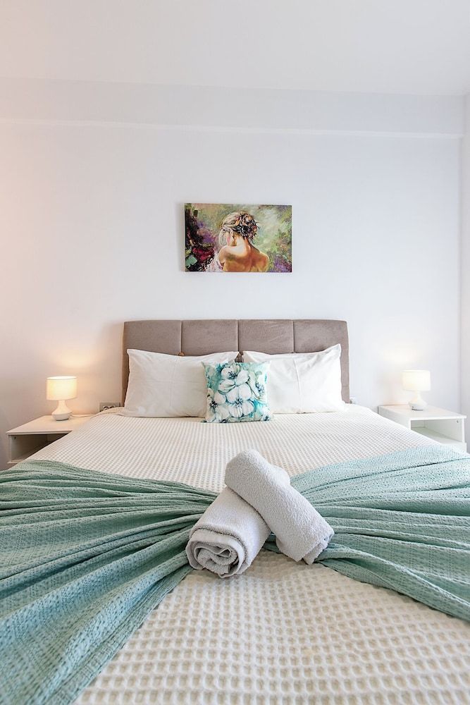Santorini Villatzio Suites 2