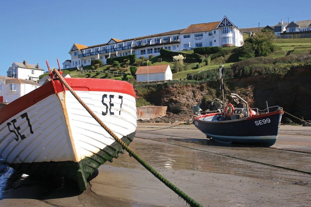The Cottage Hotel 1
