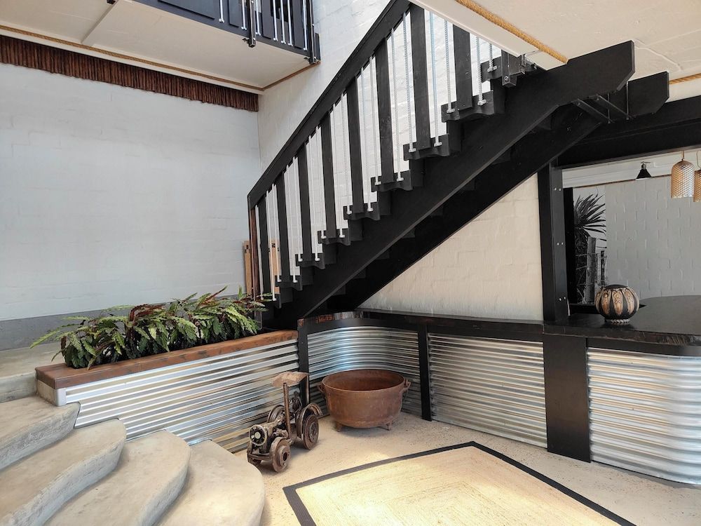 Hornbill House Self Catering Accommodation 2