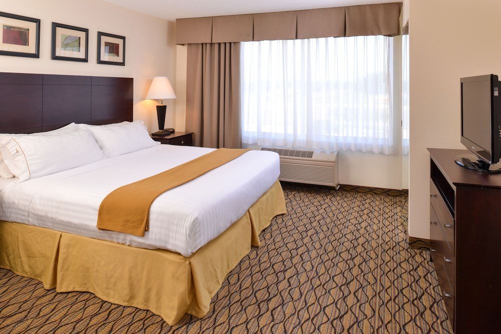 Holiday Inn Express ST. CROIX VALLEY by IHG 2