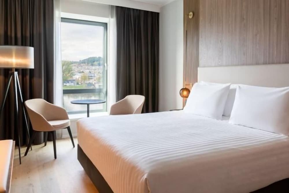 Ac Hotel Inverness 1