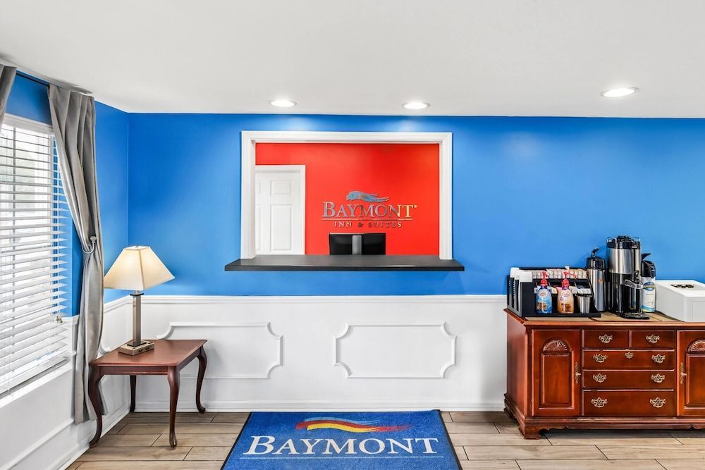 Baymont by Wyndham Forest City 2