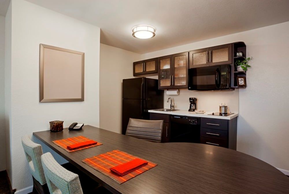 Candlewood Suites MORGANTOWN-UNIV WEST VIRGINIA by IHG 2