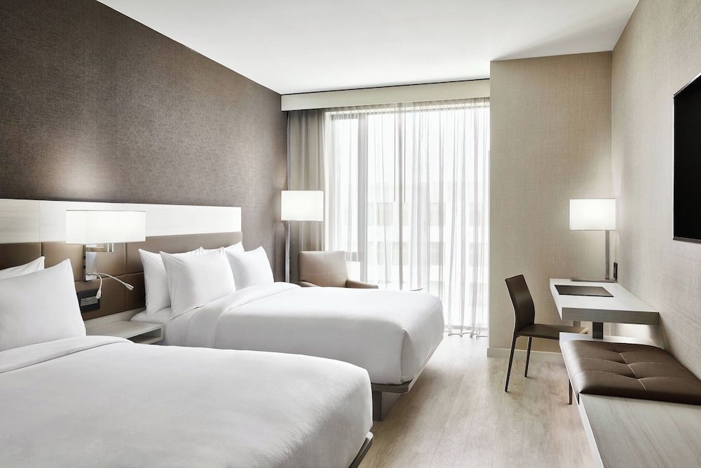 AC Hotel By Marriott Dallas By The Galleria 1
