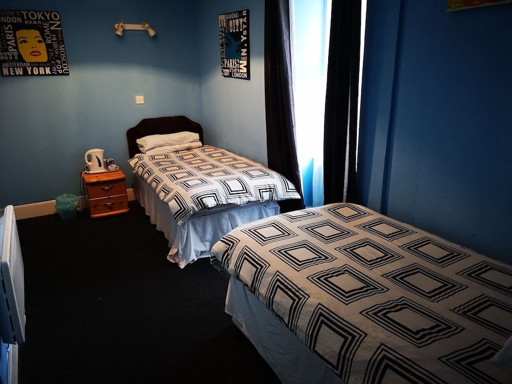 Claredon Hotel 2