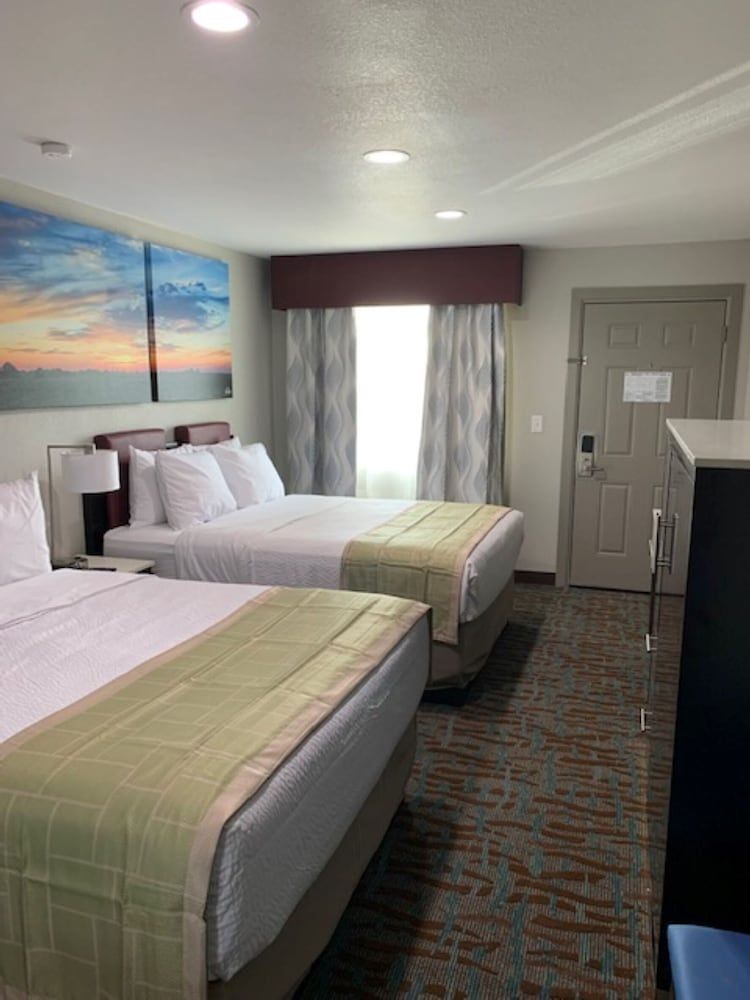 Days Inn by Wyndham Bellville Mansfield 2