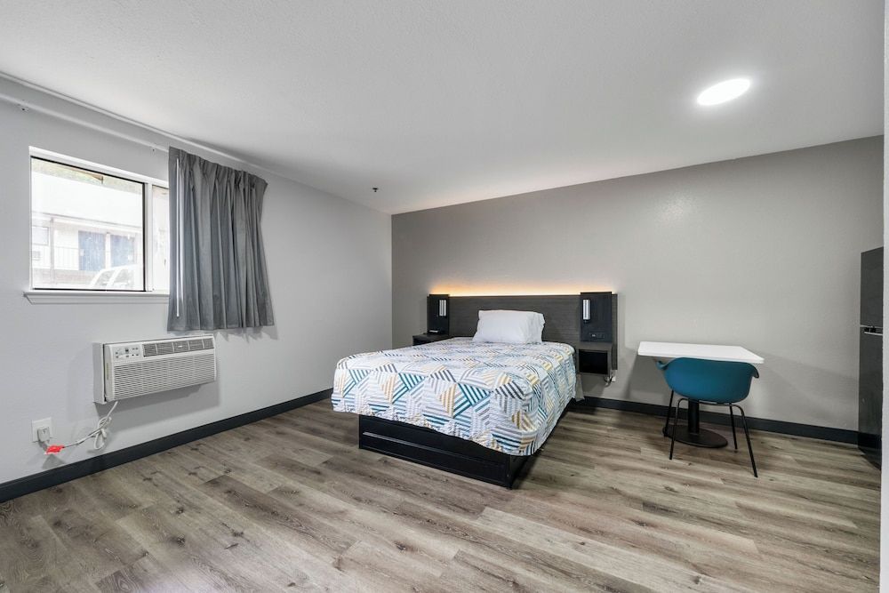 Southern Suites Cartersville 1