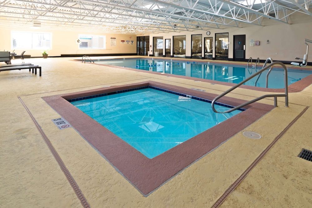 Days Inn by Wyndham Plattsburgh 1