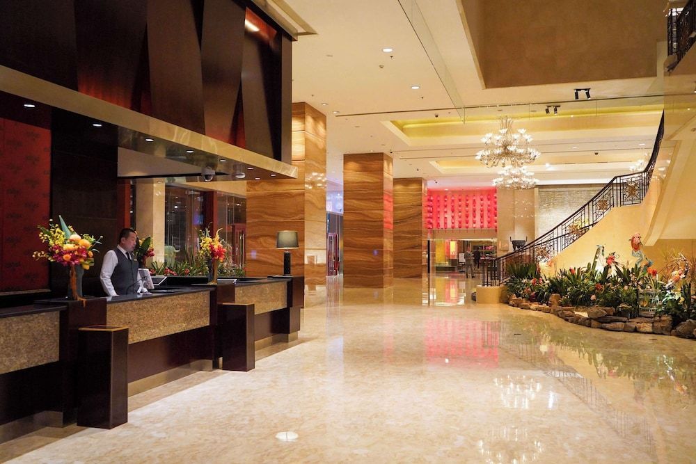 Shangri-La Xian 2