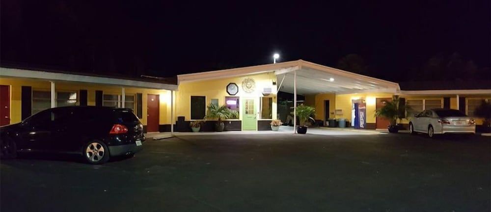 Tropicana Motel Wauchula 1