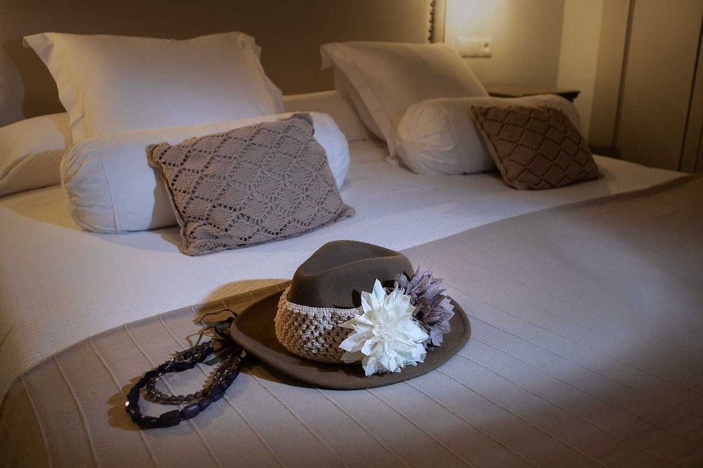 Hostal Boutique Plaza Cantarero 2