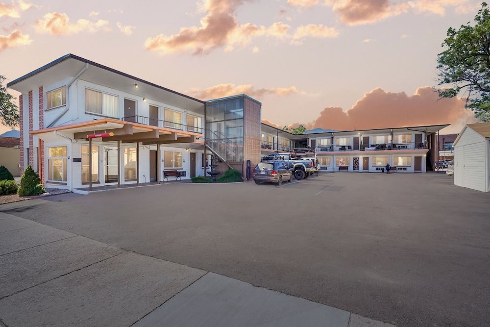 Nevada Flats Hotel 1