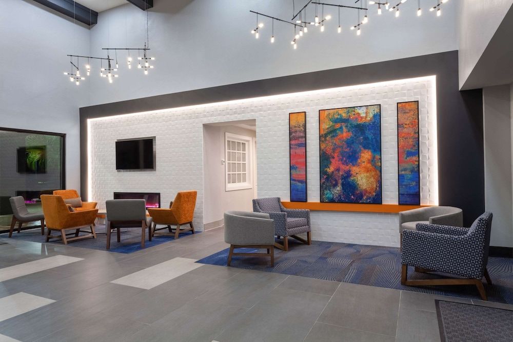 La Quinta by Wyndham Ft. Myers - Sanibel Gateway 2
