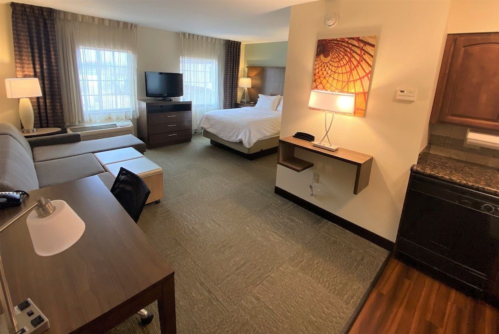Staybridge Suites GREAT FALLS by IHG 2