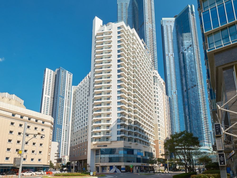 Y Collection Haeundae Beach 1