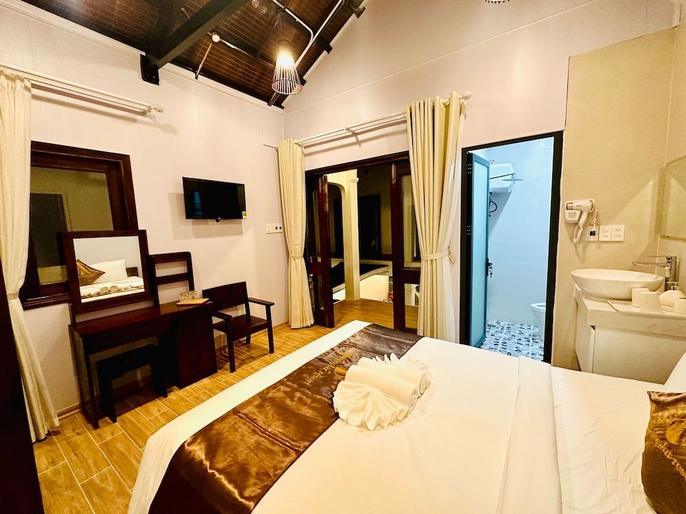 The Poplar Resort 1