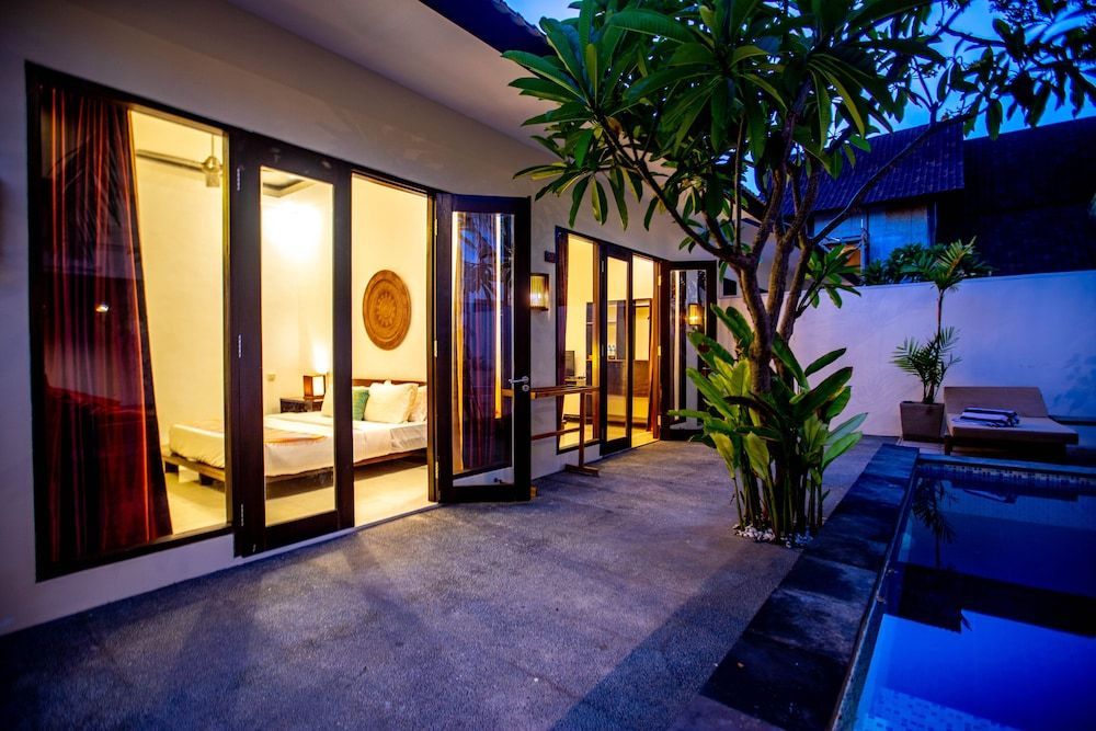 Gili Sands Hotel & Bar 2