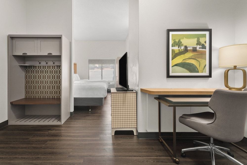 Holiday Inn & Suites BOTHELL by IHG 2