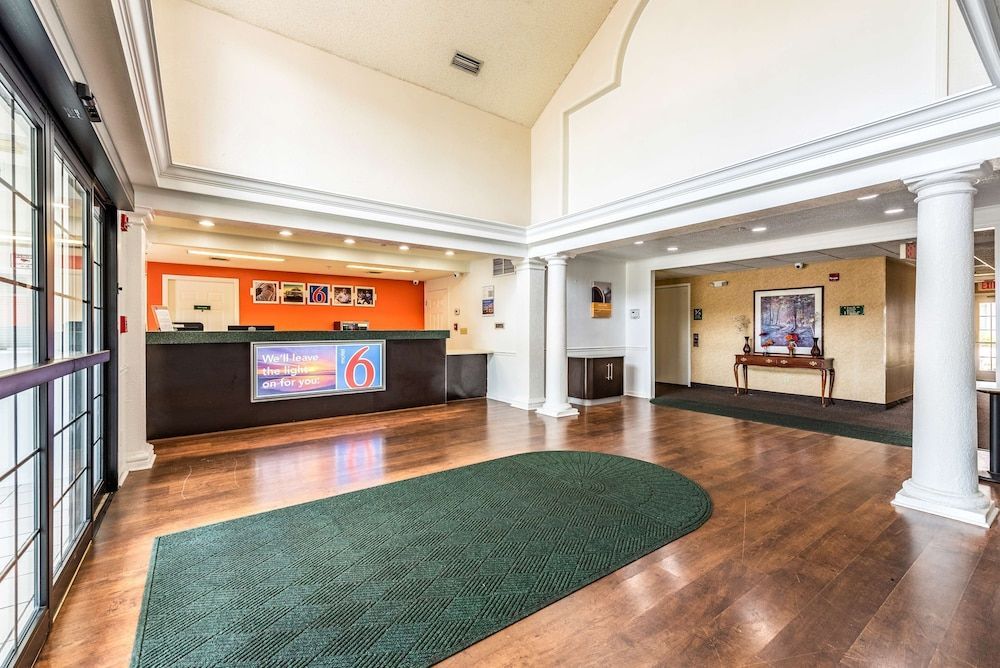 Motel 6 Shreveport, LA 2