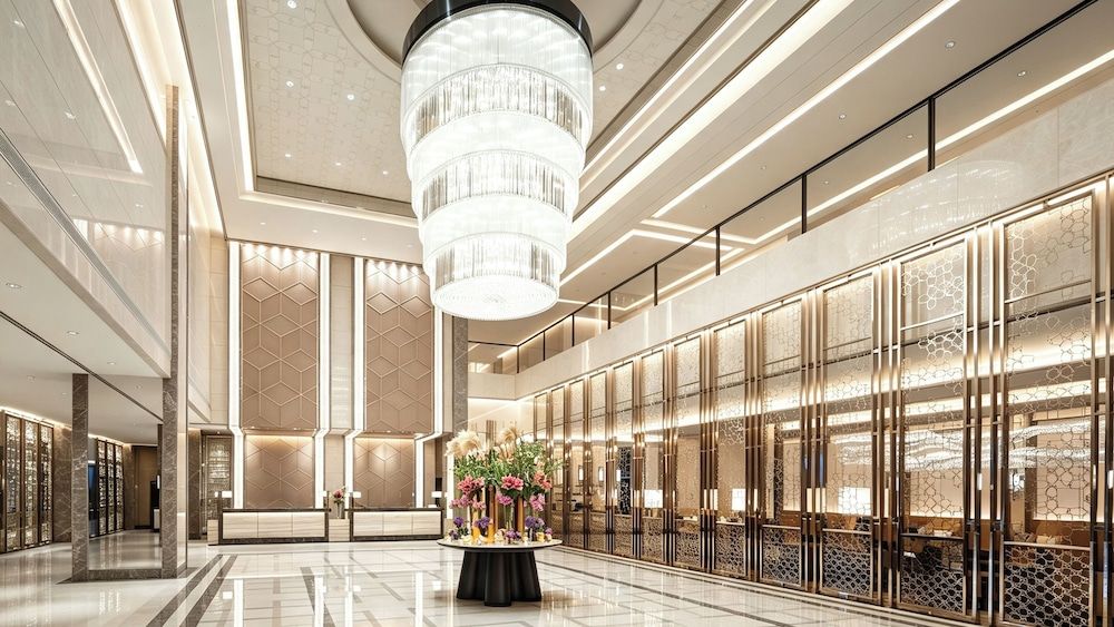 InterContinental Hotels SHANGHAI HONGQIAO NECC by IHG 2