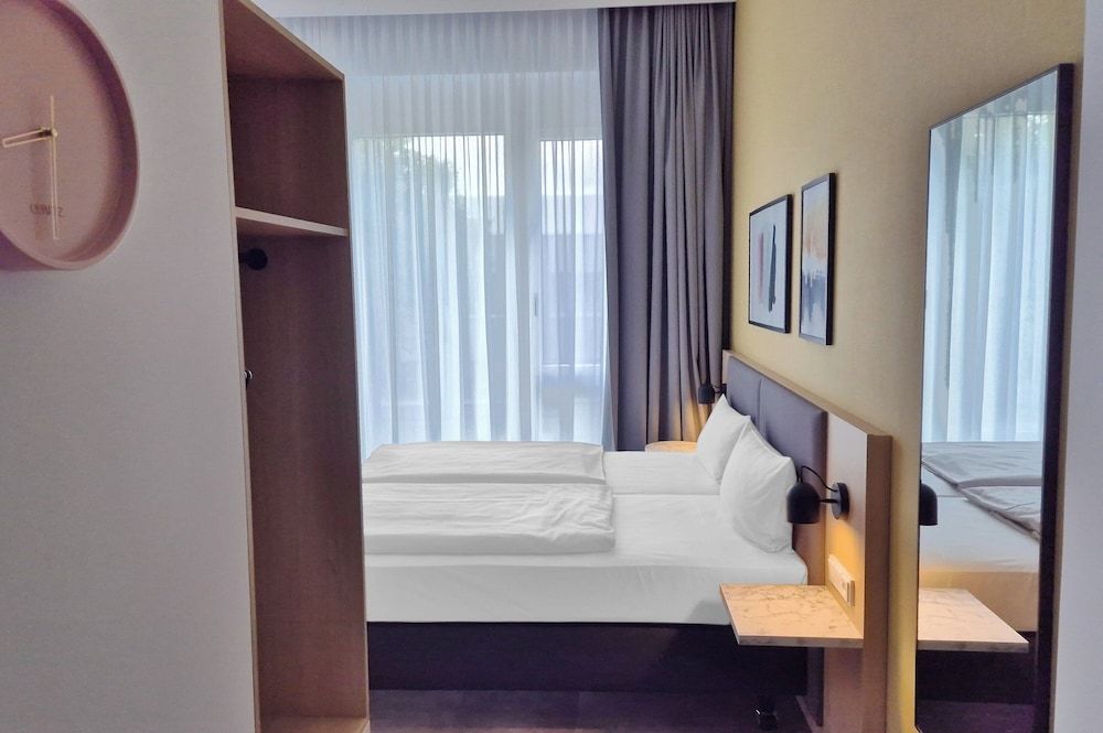 Candlewood Suites Berlin Airport by IHG 2