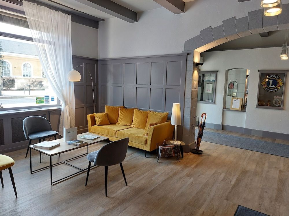 Brit Hotel Roanne - Le Grand Hôtel 2