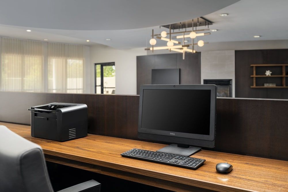 Courtyard by Marriott Kingston 2