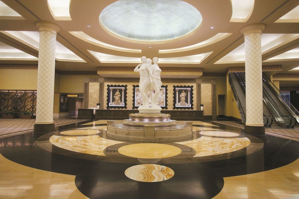 Caesars Windsor Hotel & Casino - A Caesars Rewards Destination 2