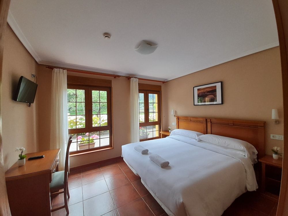 Hotel Pugide 2