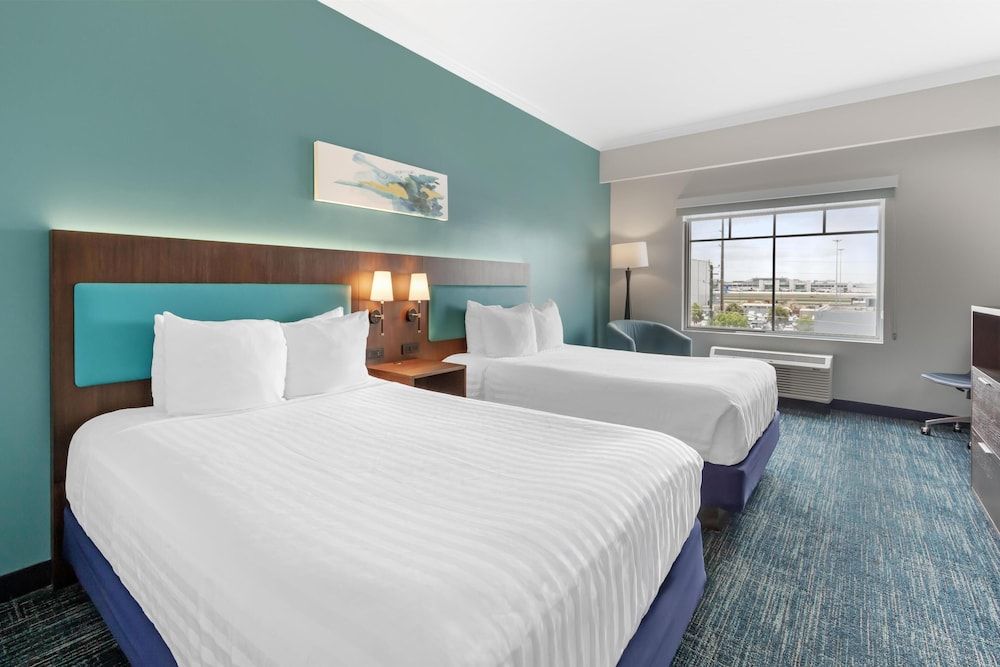 Best Western Plus Miami Airport North Hotel & Suites 1