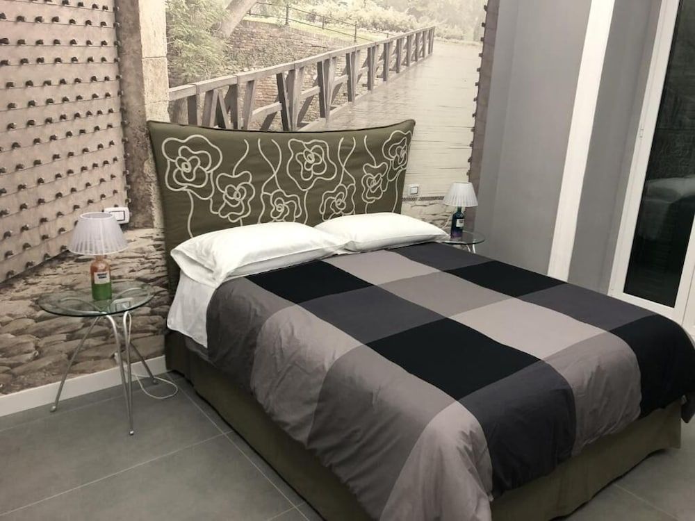 SUNSET BED AND BREAKFAST 2