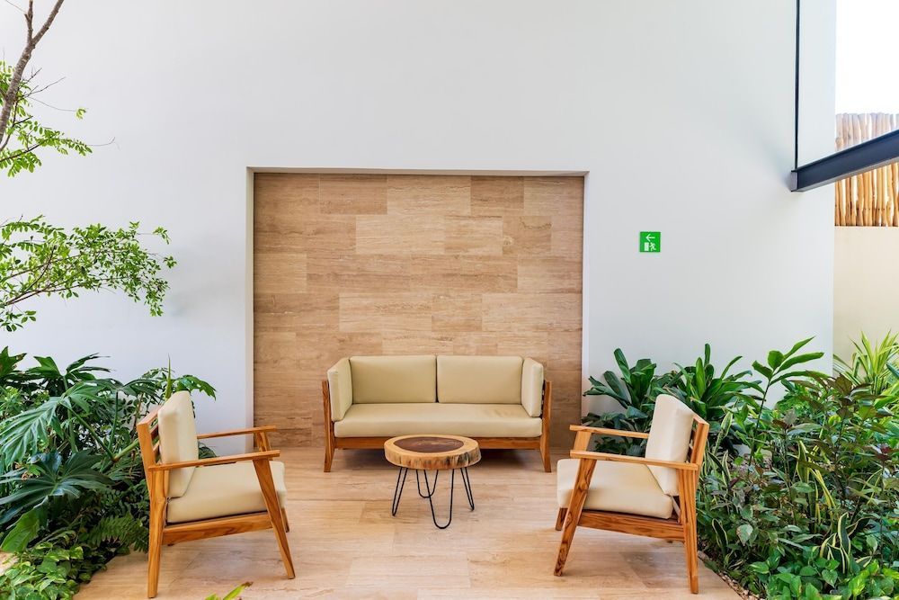 Kaab South Beach by The Spot Rentals 2