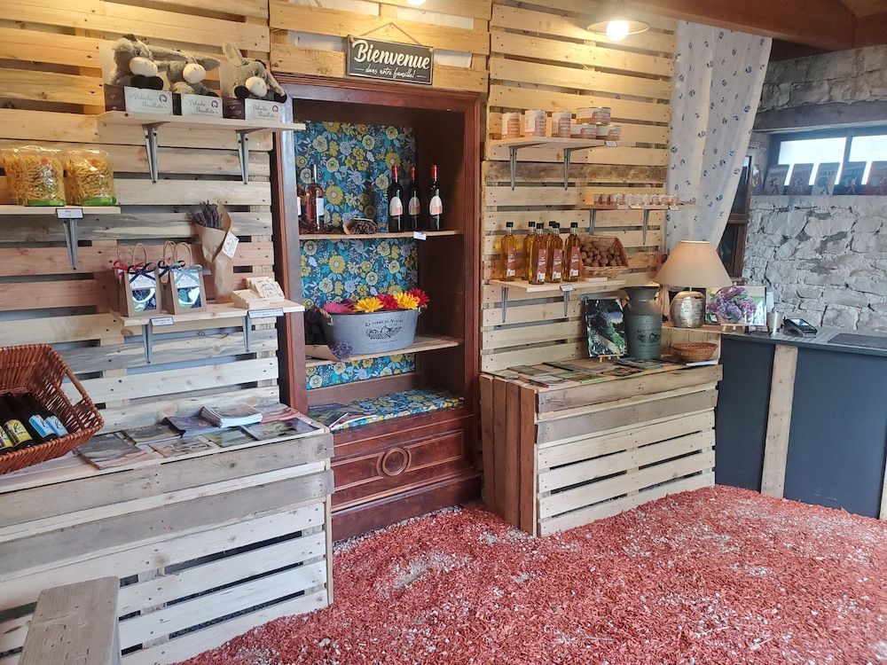 Le Roulottes du Petit Gouffre de Padirac avec Spa 2