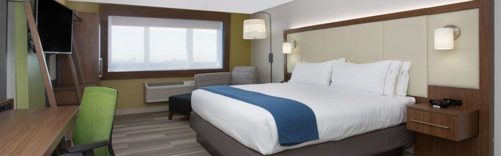 Holiday Inn Express & Suites SOUTHGATE - DETROIT AREA by IHG 1