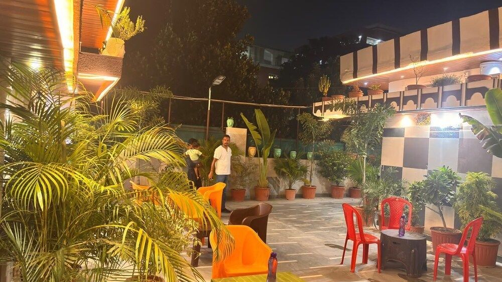 ANAND LOK VARANASI 2