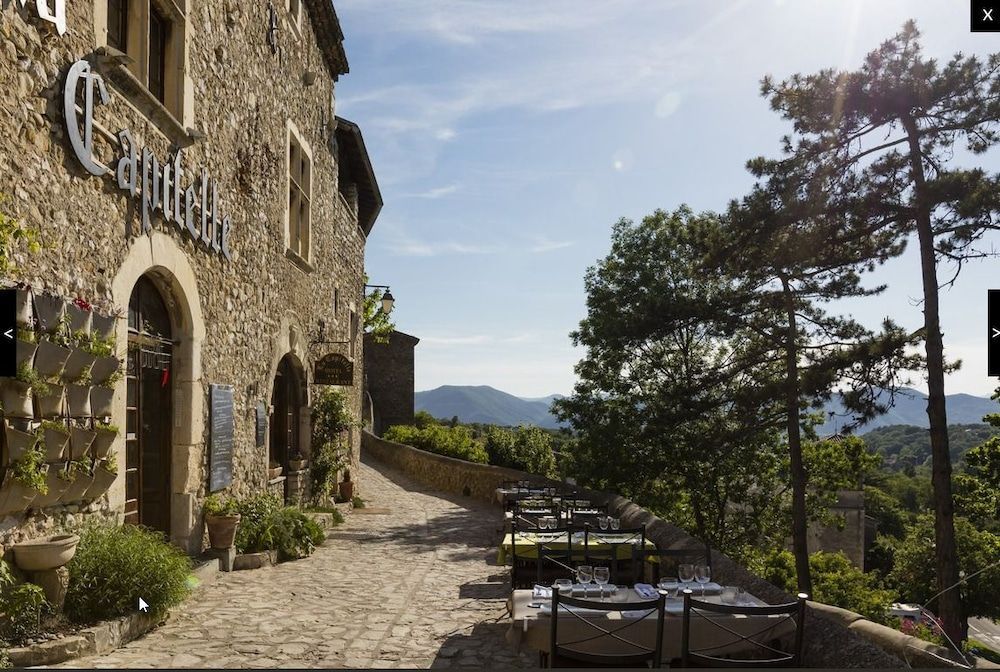 La Capitelle 1