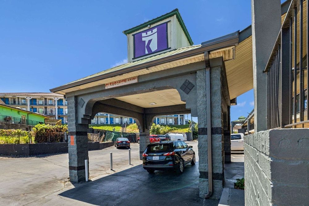 Knights Inn Antioch 1