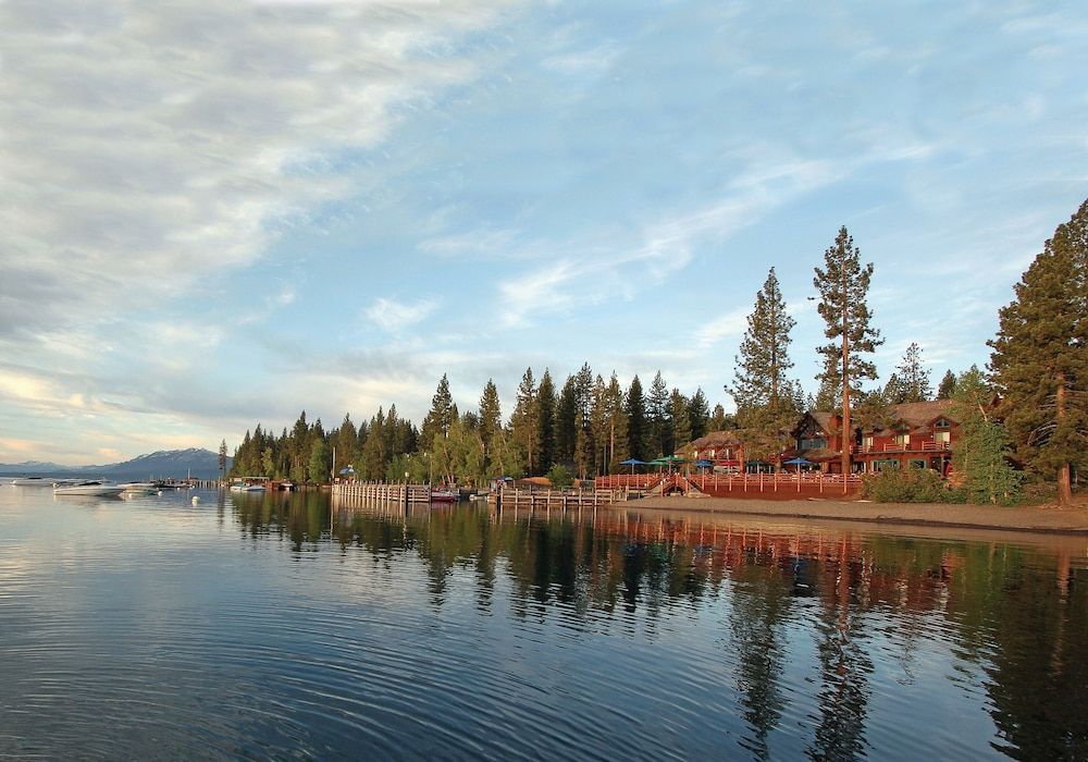 Sunnyside Resort and Lodge 1