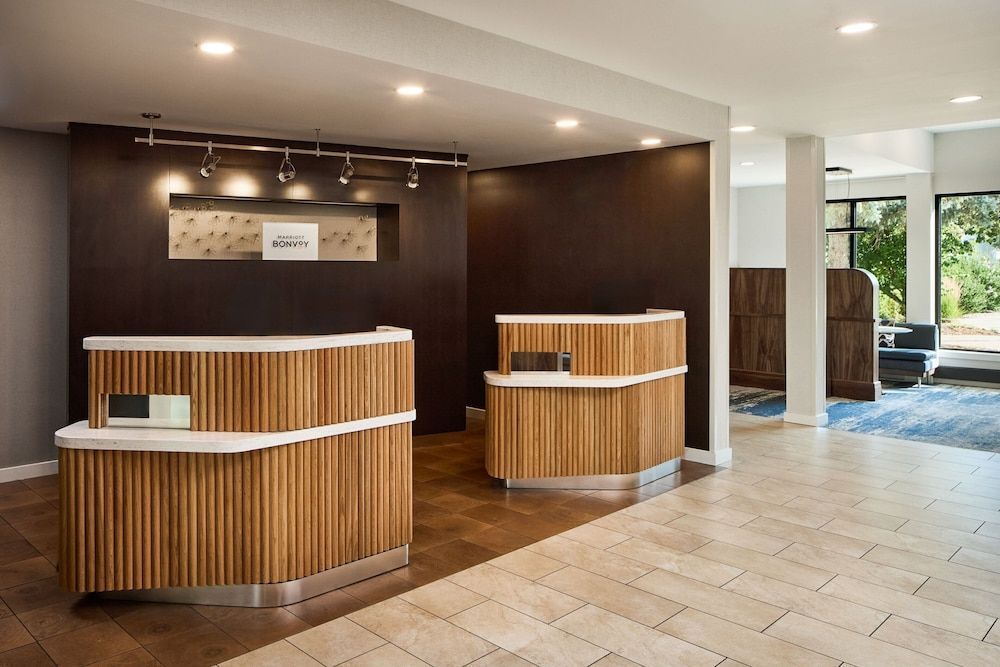 Courtyard by Marriott Fort Collins 2