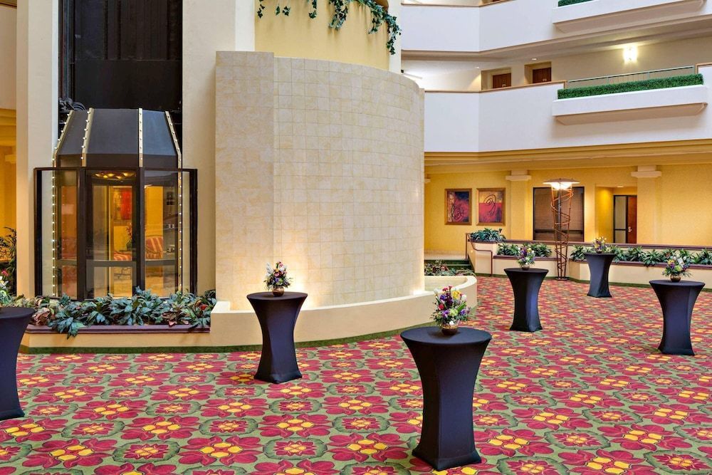 Radisson Hotel Cedar Rapids 2