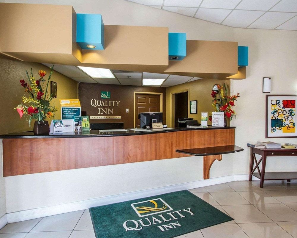Quality Inn Tucson Downtown near Convention Center 2
